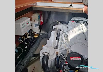 Beneteau Swift Trawler 34 Motorbåt 2012, med Cummins Qsb 5.9L 425 hk Rak Axel motor, Sverige