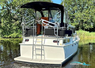 Boarnkruiser 1050 Refit Motorbåt 1977, med Lister-Petter motor, Holland