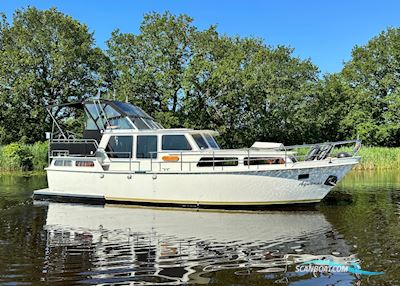 Boarnkruiser 1050 Refit Motorbåt 1977, med Lister-Petter motor, Holland