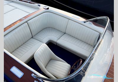 Boesch 590 Acapulco de Luxe Motorbåt 1986, med Boesch Marine motor, Holland