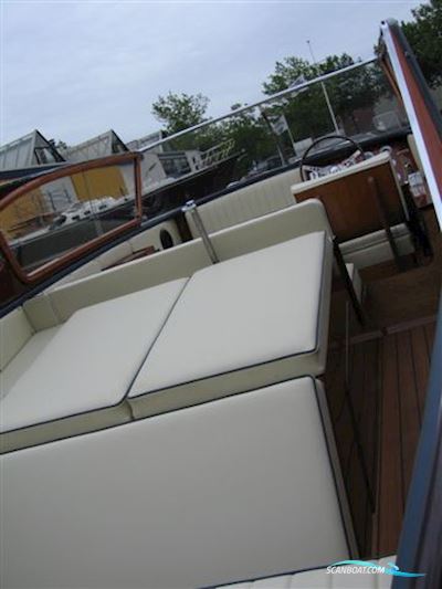 Boesch 650 Portofino de Luxe Motorbåt 1972, med Boesch Marine motor, Holland