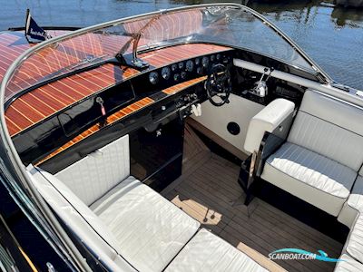 Boesch 750 Portofino De Luxe Motorbåt 2009, med Yanmar motor, Holland