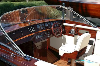 Boesch 750 Portofino De Luxe Motorbåt 2004, med Yanmar motor, Holland