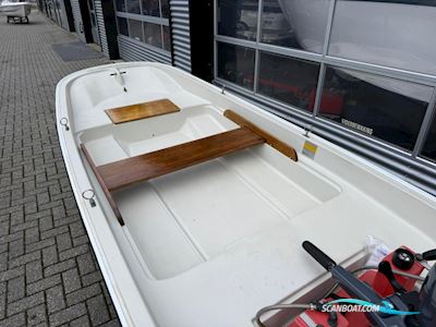 Boston Whaler 11 ft Motorbåt 1981, med Yamaha motor, Holland