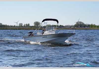 Boston Whaler 190 Montauk Motorbåt 2011, Holland