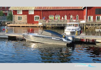 Buster Magnum Motorbåt 2018, med Yamaha F 225 motor, Sverige