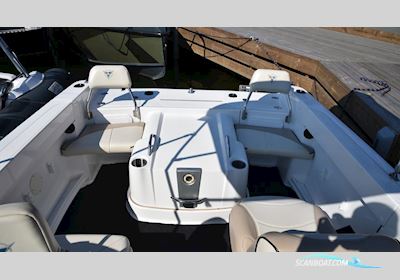Campion 552i Motorbåt 2006, med Volvo Penta motor, Sverige