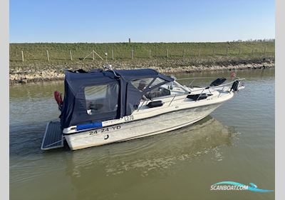 Campion 672 Explorer Motorbåt 1998, Holland