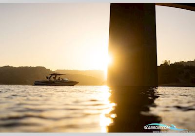 Centurion FE 25 Motorbåt 2025, med Pcm L96 V8 6Ltr motor, England