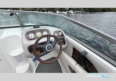 Chaparral 215 Ssi Motorbåt 2005, med Volvo Penta motor, Sverige