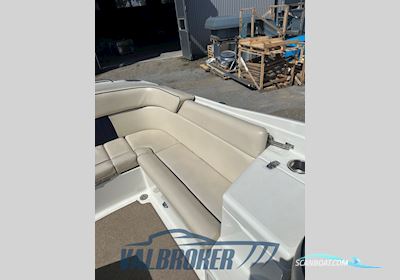 Chris Craft Corsair 25 Motorbåt 2004, med Volvo Penta 5.7 motor, Sverige