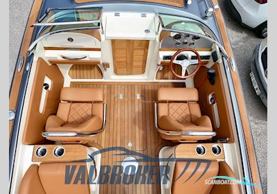 Chris Craft Corsair 27 Motorbåt 2019, med Mercruiser 8.2 Li motor, Frankrike