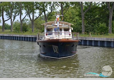 Classic Cruiser 14 23 Motorbåt 1977, med Kämper motor, Belgien