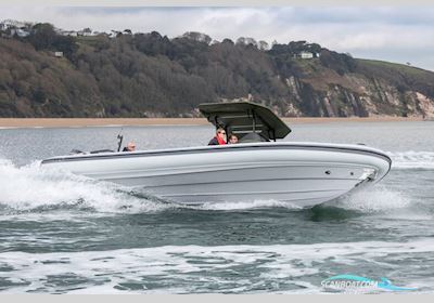 Cobra 9.7 Nautique Twisted Motorbåt 2024, med Mercury motor, England