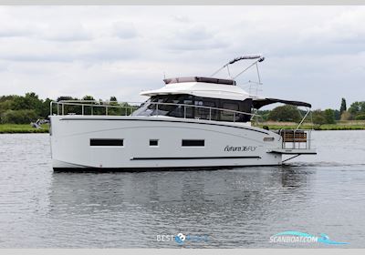 Cobra Yachts Futura 36 Premium Fly Motorbåt 2023, med Yanmar Maakt Betrouwbare en Zuinige Scheepsdieselmotoren Voor Zowel Pleziervaart Als Commerciële Schepen. Ze Staan Bekend om Hun Duurzaamheid, Wereld motor, Holland