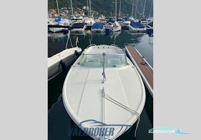 Colombo Super Indios 21 Motorbåt 1989, med Mercruiser 5.0 V8 Alpha One motor, Italien
