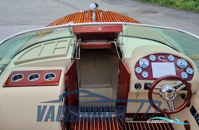 Comitti Wooden Boats VENEZIA 25 CLASSIC MAHOGANY Motorbåt 2023, med Mercruiser 6,2 L / V8 motor, Italien