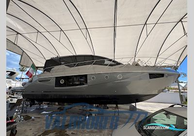 Cranchi M44 HT Motorbåt 2021, med Volvo Penta D6 motor, Italien