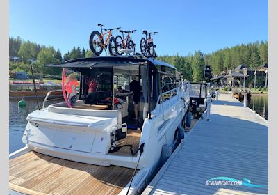 Cranchi T36 Crossover Motorbåt 2020, med Volvo Penta motor, Finland