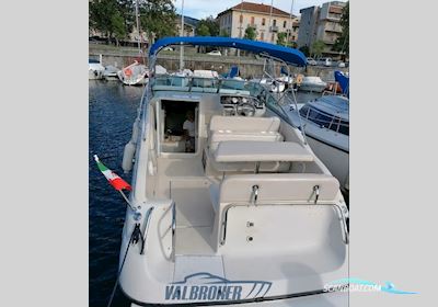 Crownline 268 CR Motorbåt 1999, med Mercruiser 4,3 Efi motor, Italien