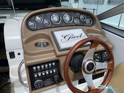 Crownline 280 CR Motorbåt 2010, Holland