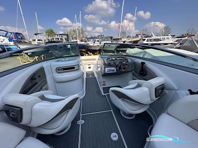 Crownline E6 Motorbåt 2011, Holland