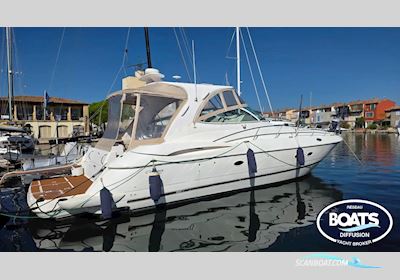 Cruisers Yachts Cruisers 440 Motorbåt 2003, med Volvo motor, Frankrike