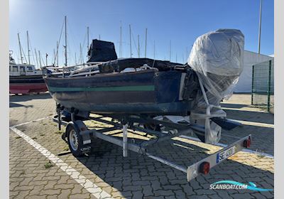 Custom Boat Motorbåt 1982, med Yamaha motor, Portugal