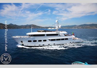Eurocraft Explorer 44 Motorbåt 2011, med Mtu 12V2000M60 motor, Italien