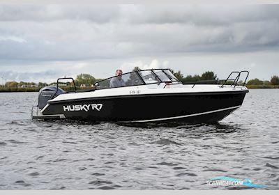 FINNMASTER Husky R7 Motorbåt 2024, Holland