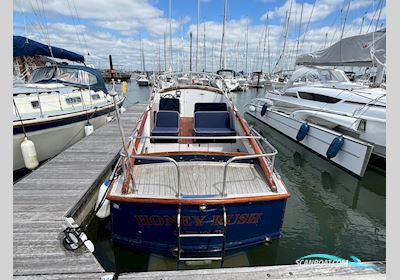 Fairey Huntsman 28 Motorbåt 1969, med Perkins motor, England