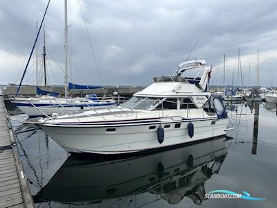 Fairline - Fantom Cornice 31 Motorbåt 1988, med Volvo Penta
 motor, Danmark