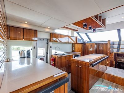 Fairline Squadron 70 - CVO Certified Motorbåt 2009, Holland
