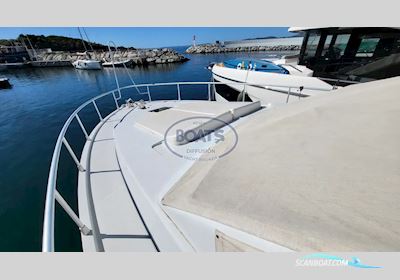 Ferretti Yachts Ferretti 45 Altura Motorbåt 1991, med Caterpillar motor, Frankrike