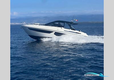 Fim 440 Regina Motorbåt 2024, med Volvo Penta D6 motor, Italien