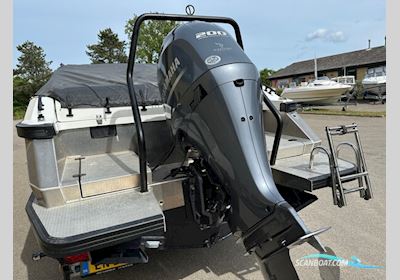 Finnmaster Husky R7 – Kvalitetsaluminium og 200 HK Power Motorbåt 2022, med Yamaha motor, Danmark