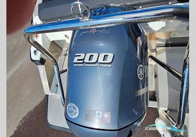 Finnmaster Husky R7 Motorbåt 2020, med Yamaha F 200 Fetx motor, Sverige