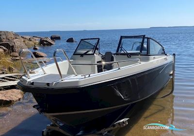 Finnmaster Husky R7 Motorbåt 2021, med Yamaha motor, Sverige