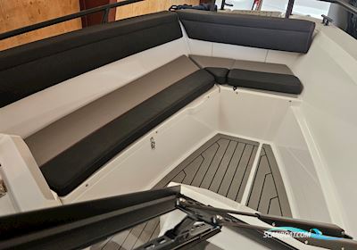 Finnmaster Husky R8 Motorbåt 2023, med Yamaha motor, Sverige
