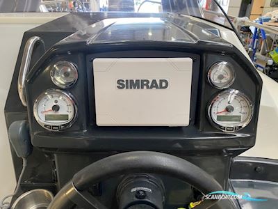 Flot Quicksilver 555 med Mercury 100 HK CT, kun 93,6 timer, SmartCraft, Simrad GO7, Fusion lydanlæg, køleskab og Flexiteak. Velholdt og vinteropbevar Motorbåt 2019, med Mercury motor, Danmark