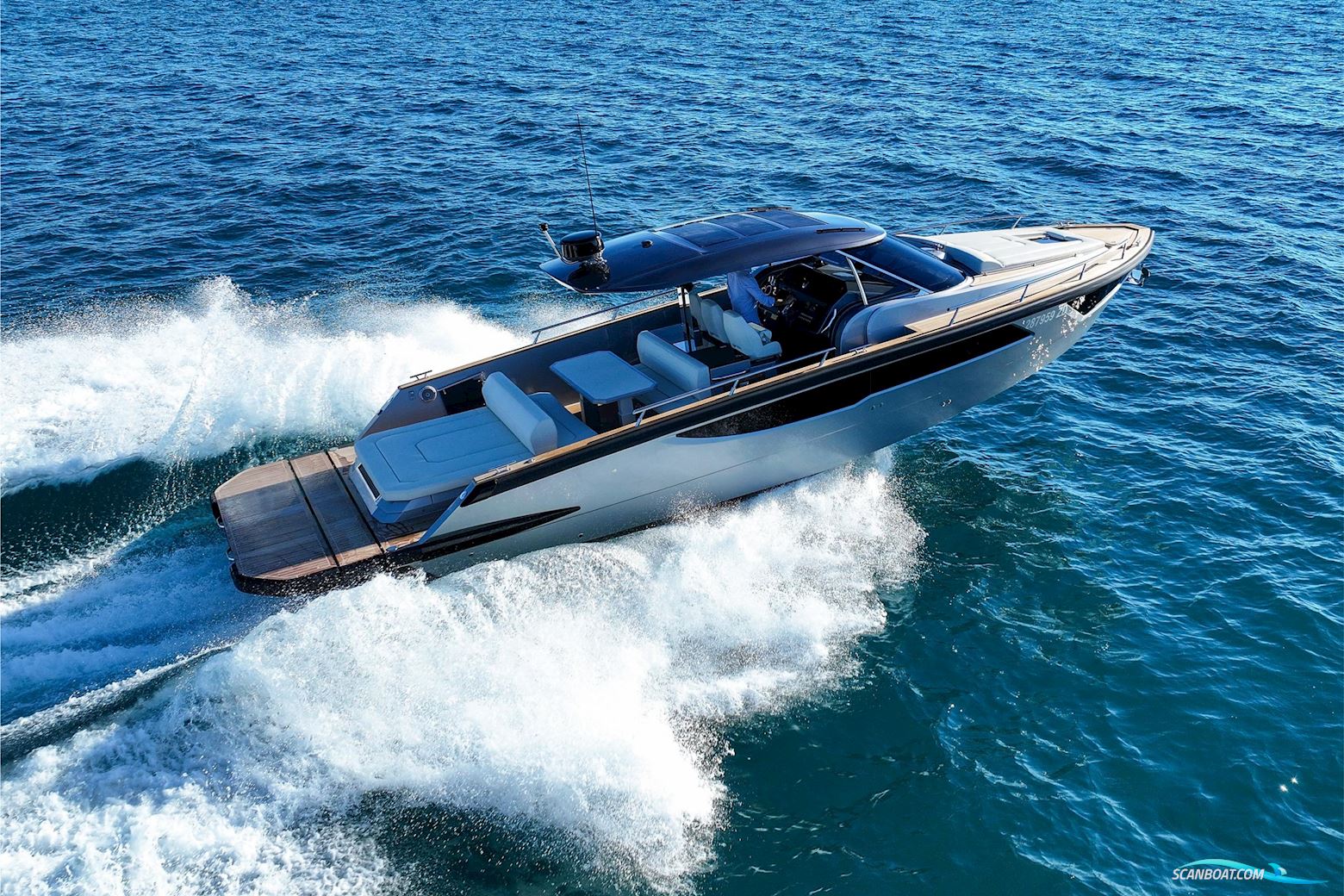 Focus Forza 37 Motorbåt 2024, med Yanmar motor, Frankrike