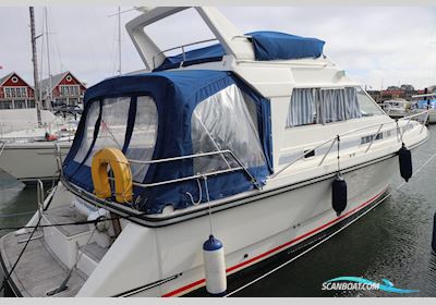 Forbina 9001 Flybridge Motorbåt 1991, med Volvo Penta. KAD42/DP290 motor, Sverige