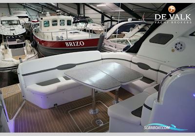 Formula 45 Yacht. Motorbåt 2008, med Volvo Penta motor, Holland