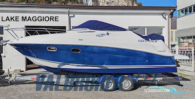 Four Winns Vista 248 Motorbåt 2004, med Volvo Penta 5GXi motor, Italien