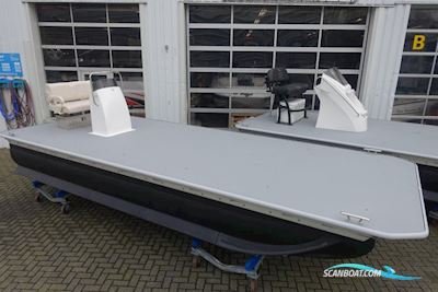 Funcruiser Pontoon 650 Motorbåt 2020, Holland