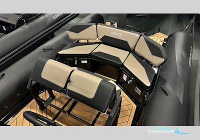 GRAND D600 LUX Motorbåt 2024, med Mercury motor, Sverige