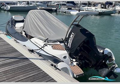 GRAND G580 RIB Motorbåt 2021, med Suzuki DF150 APL motor, England