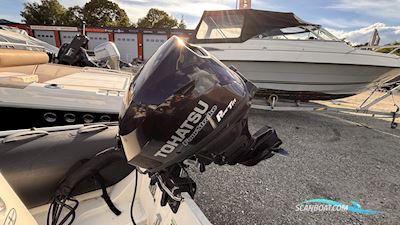 GRAND S300 Motorbåt 2016, med  Tohatsu 20hk  motor, Sverige