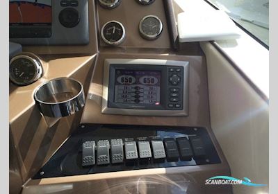 Galeon 385 Hts Motorbåt 2011, med Cummins 4.2 Joystick motor, Spanien
