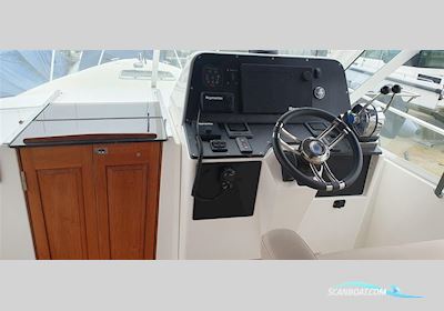 Hunt Yachts Harrier 36 Motorbåt 2003, med 2 x Yanmar 8LV370Z  370Hp motor, England